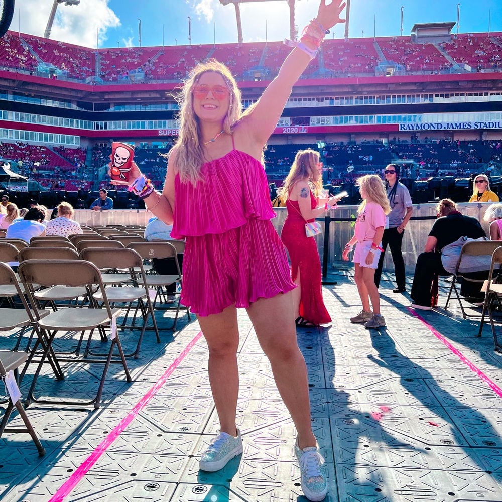Lulu’s Pink Shiny Romper